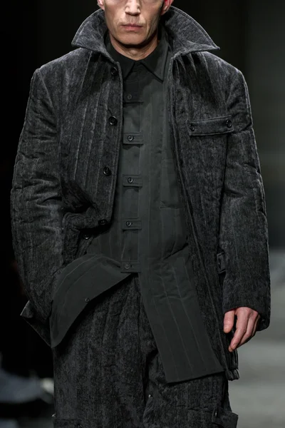Look 7